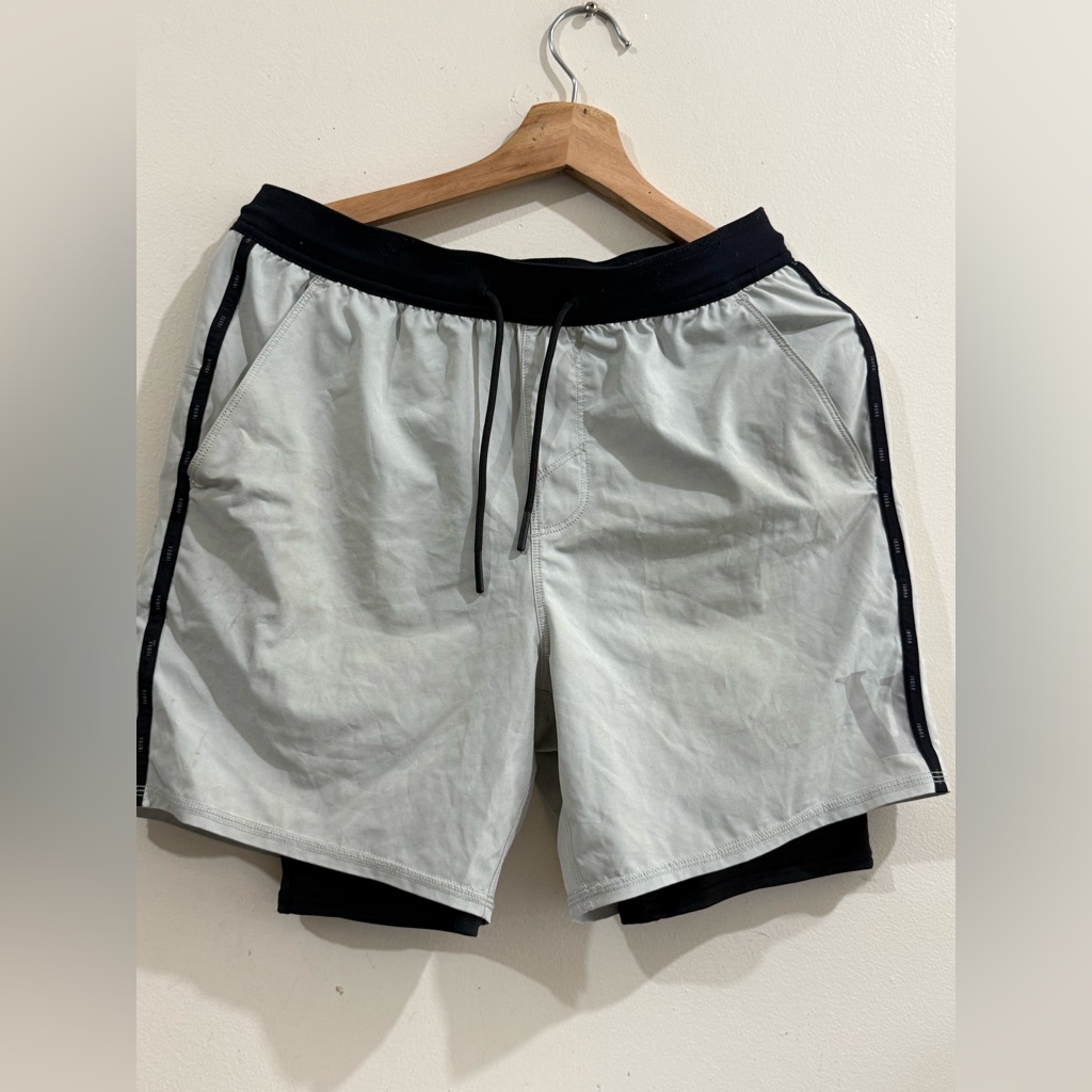 Vuori Light Gray And Black Hybrid Training Shorts